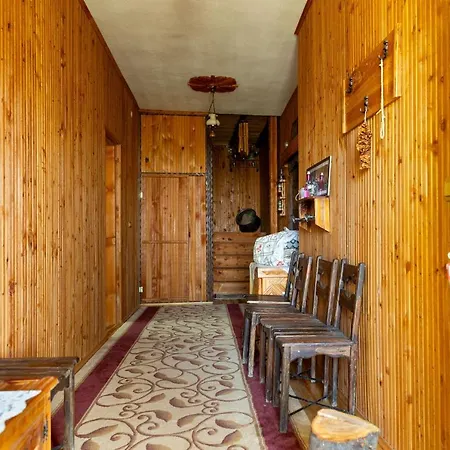 Feslikan Chalet *