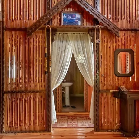 Feslikan Chalet Chalet