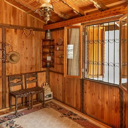 Alpehytte Feslikan Chalet