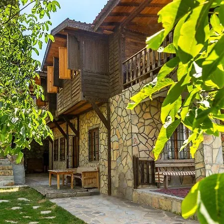 Feslikan Chalet Alpehytte