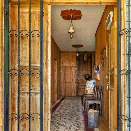 Alpehytte Feslikan Chalet *